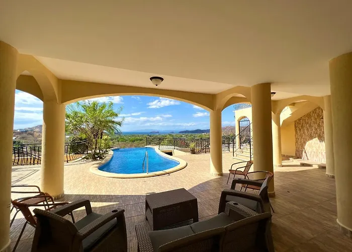 Сasa de vacaciones Seaside Serenity 2b2b With Panoramic Terrace *