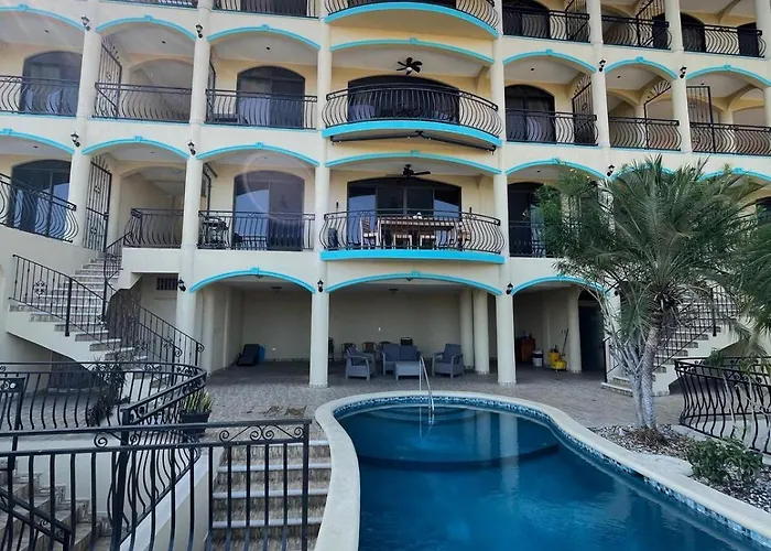 Сasa de vacaciones Seaside Serenity 2b2b With Panoramic Terrace